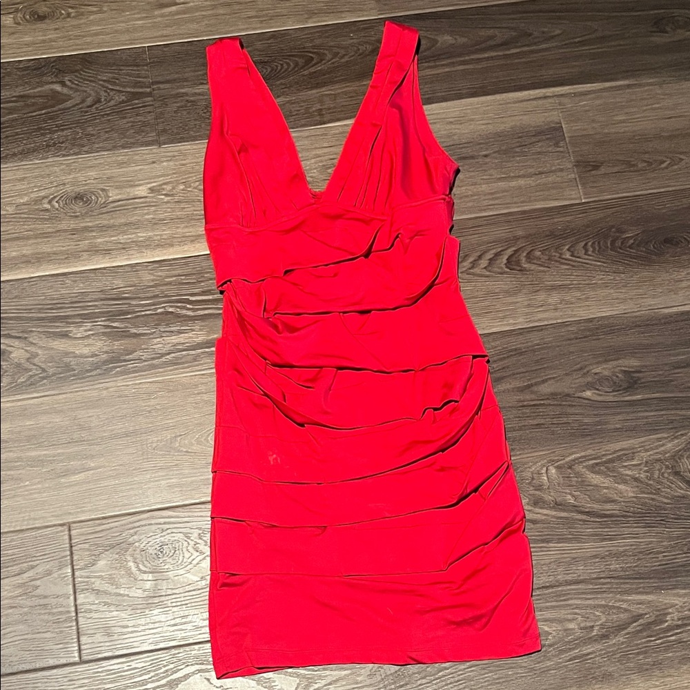 Elegant Red Sleeveless Dress